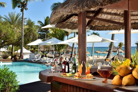 Bars and Restaurants | Coral Azur